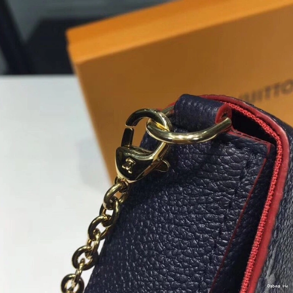 Vuitton Louis POCHETTE FÉLICIE 0711